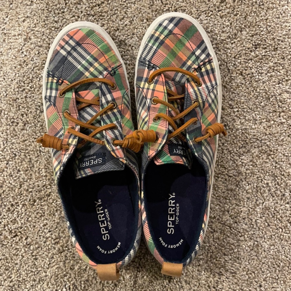 Multi Color Sperry Women's Crest Vibe Memory-Foam Lace-Up Fashion Sneakers